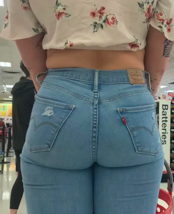 6EC69974-29D8-4EBF-95EE-6FA072597E4E.webp