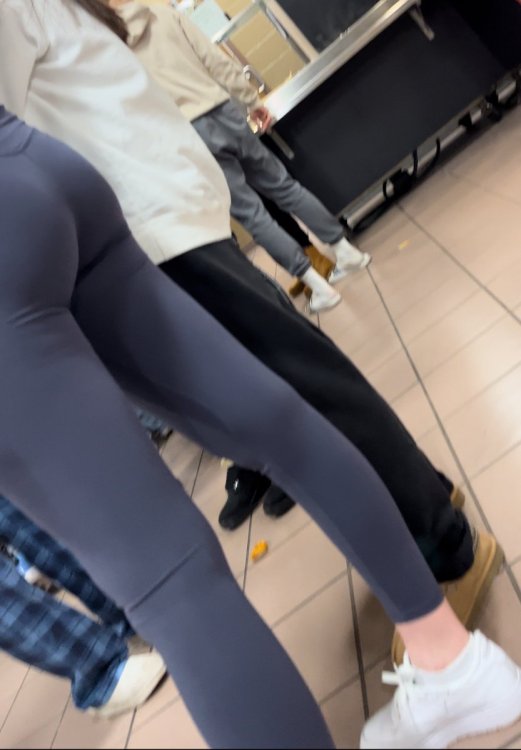 4A3D7517-C9E6-4BAE-88AF-295FC567DB0E.thumb.jpeg.e9840e6707997fe94083831c52da2d6e.jpeg