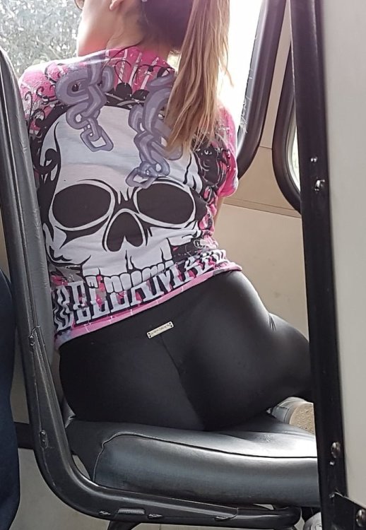 700_1000.thumb.jpg.4af7c0a3467acdae0f0fe34ae13f30a0.jpg