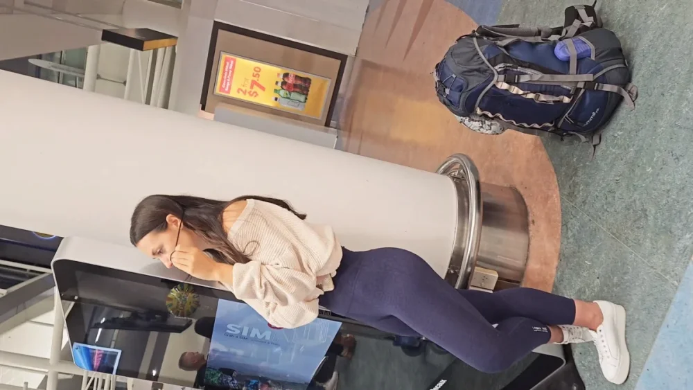 VideoCapture_20230415-084747.webp