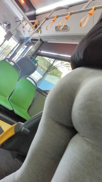 meaty grey tight hungry ass.mp4_snapshot_03.20.000.jpg