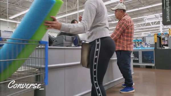 BubbleButtGILF.mp4_20230310_185231_218.jpg.ea7a9a91c249df392ffd9ec2c68bdc2d.jpg