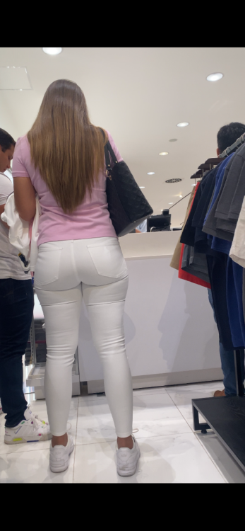 C0460E39-5F41-4288-943C-CE7B3EAE07F6.png