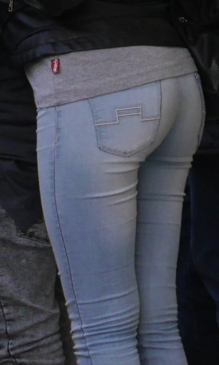 Ass 0012.jpg