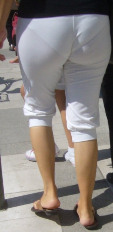 Ass D 0000.jpg