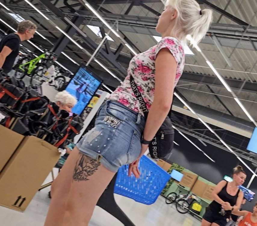 AndroVid_55022.jpg.9774d4fbf3f47bc695c0db4a9118dc3b.jpg