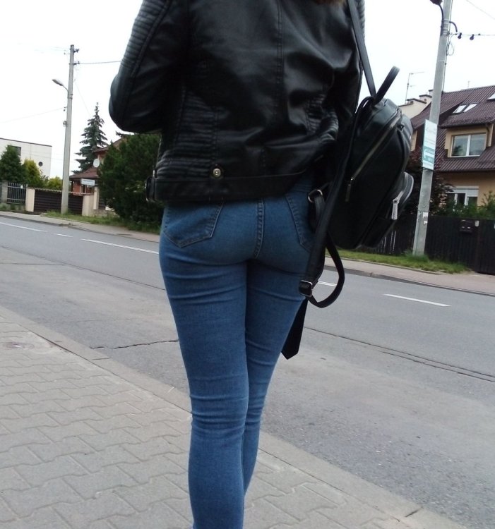 296062438.jpg