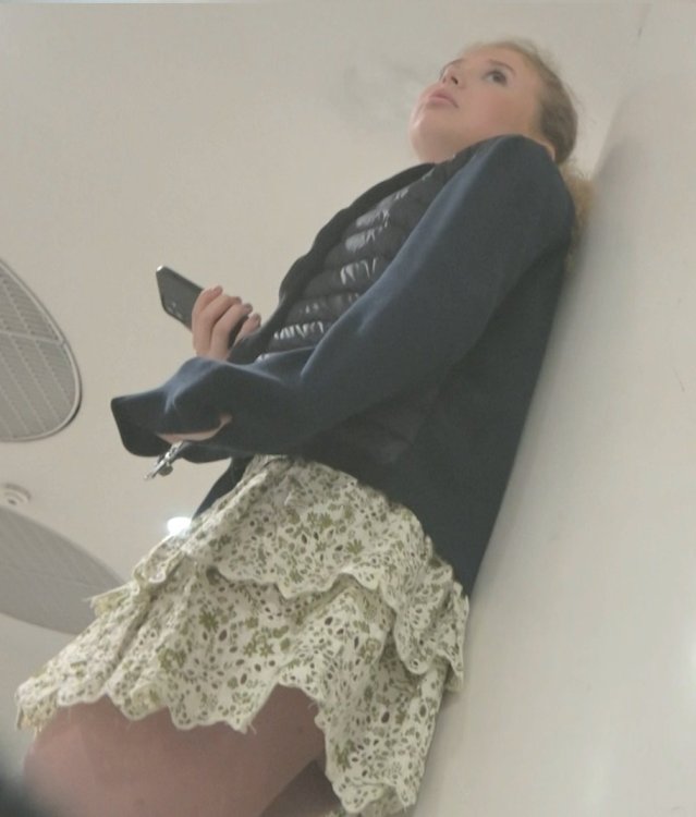 teeee.jpg
