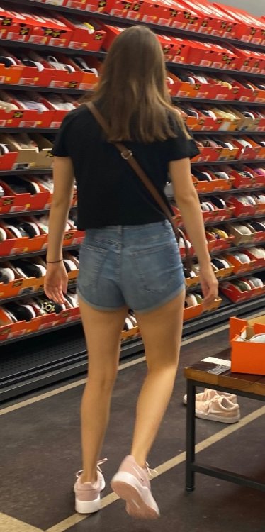 5B9C54E2-D016-49F8-85DC-DC01885C4E90.jpeg