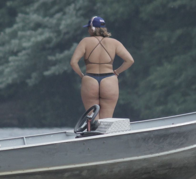 BigGirlThong-13.JPG