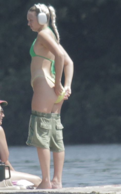 blond_braids_green_bikini-9.JPG