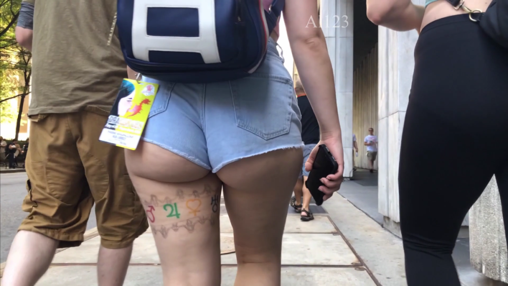 Girl_Butt_5.png