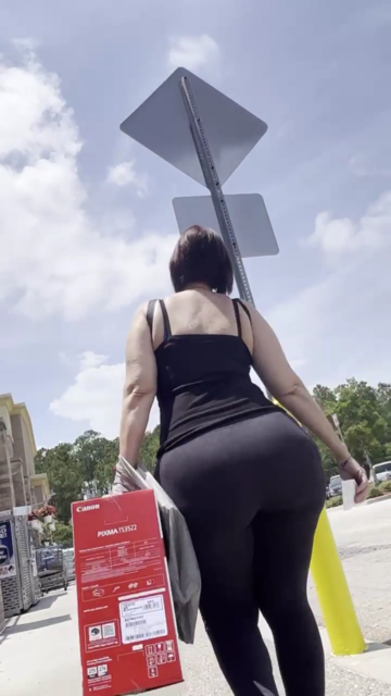 Huge Ass Market_4.png
