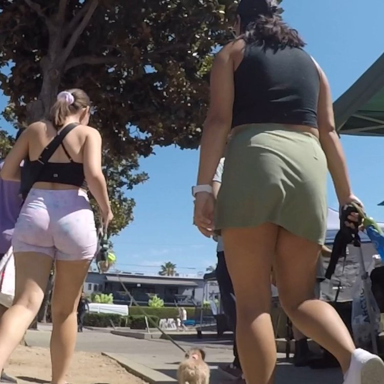 cap_PINK YOGA SHORTS_00_02_35_12.jpg