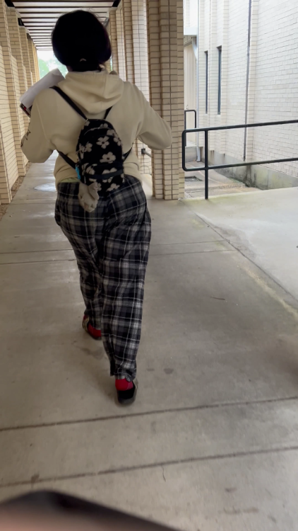 short vid jiggly ass_3.png