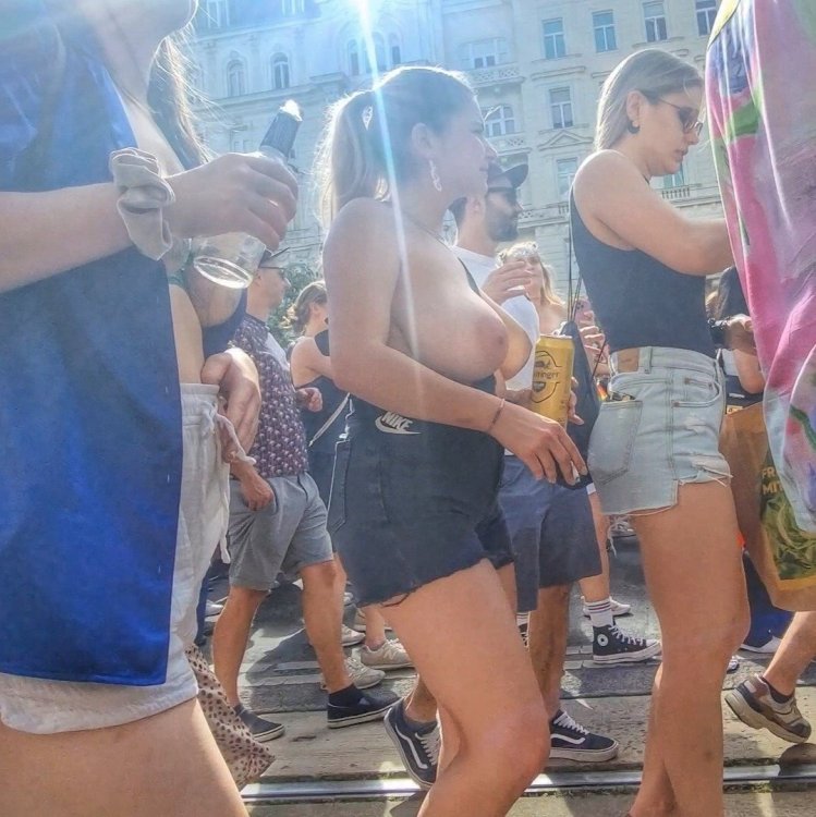 1000045205-02.jpeg.6188ad5429058d1ce06b217de405a299.jpeg