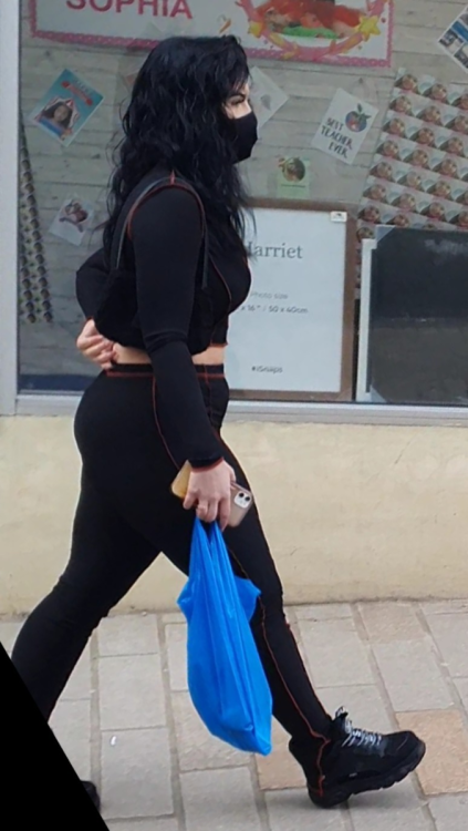 1201987407.thumb.png.395765a225e256fe543a1ad3e6135251.png