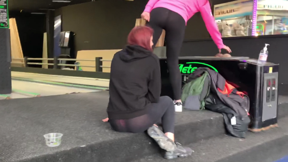 Scene2.png
