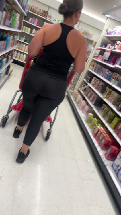 VV S3 E8 Fit Bubble Butt_4.png