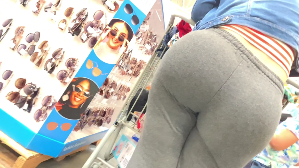 bigbootylatinamilf_3.thumb.png.026d944b157cac8213dc20a24065f7f4.png