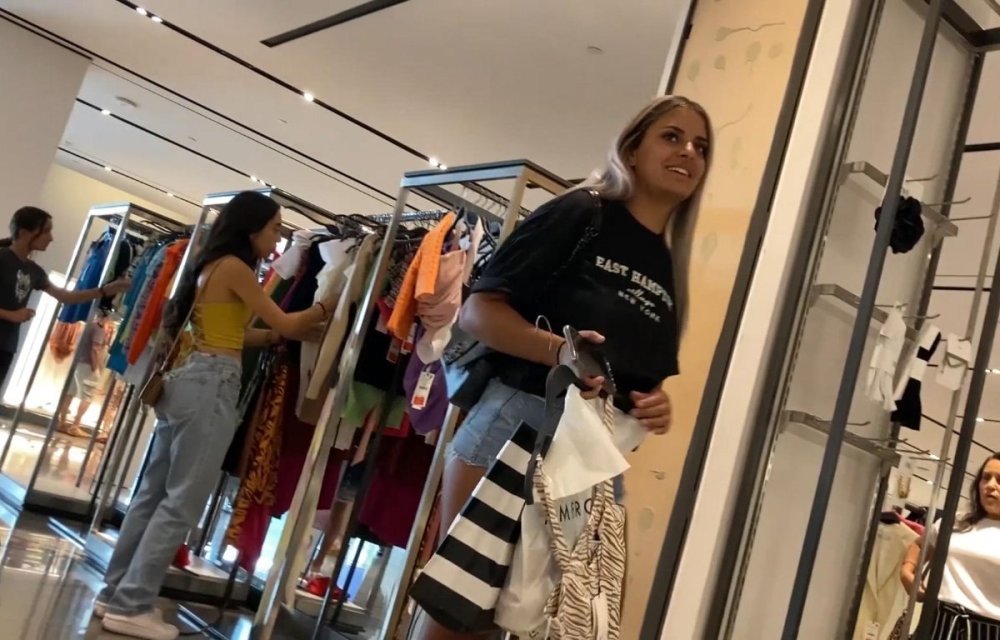 jeanshorts.mp4_snapshot_00_02_047.thumb.jpg.1bca48fd9b5464323dcf50fb371d9fb6.jpg