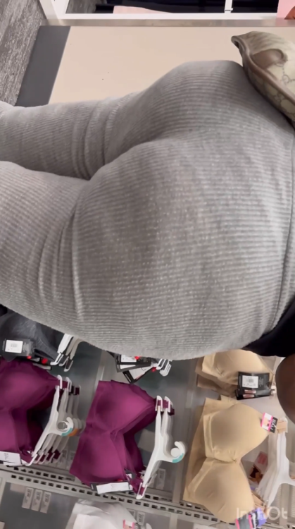 Snapshot_1.thumb.png.524734e5f13cc6ee87a2f63182c260bf.png