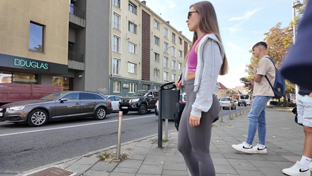 cap(1).jpg.6ad108f0348e2039038e2ca36742221d.thumb.jpg.b3cb879a5b0e6f8a7729576fe9113efc.jpg