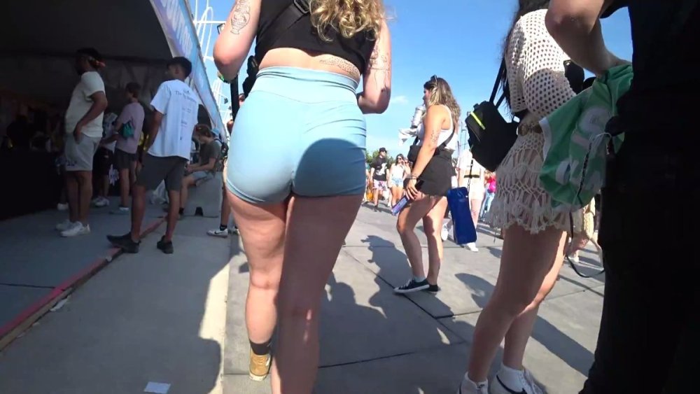 Blue Shorts PAWG.ts_snapshot_00.04.178.jpg