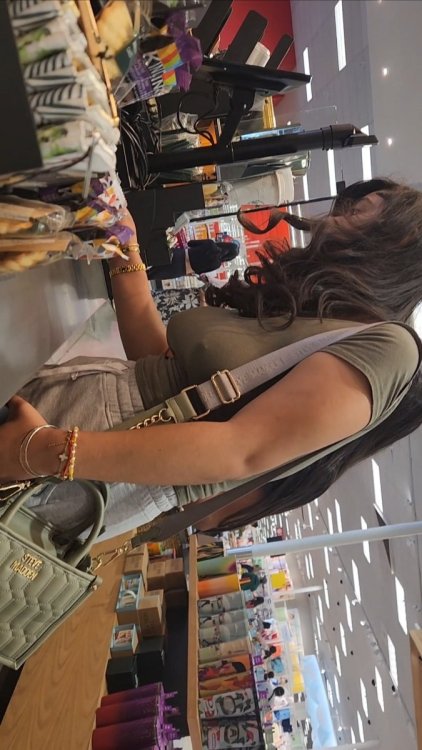 VideoCapture_20250426-141559.jpg