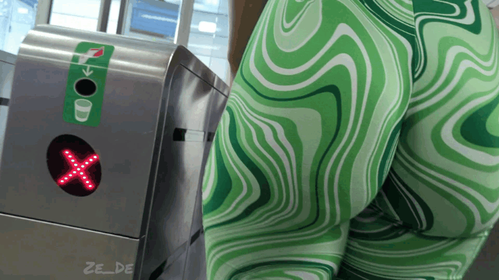 IMG_swnvbq.gif.34cc90429e2e0f2a3bb4442dfbcb6583.gif