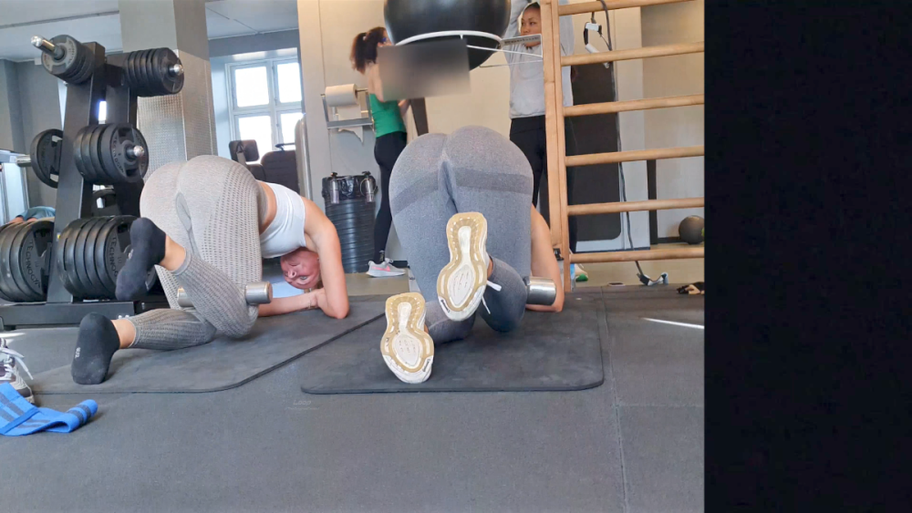 screenshot_Loop.BeautyBendingBootyPart2-4K.mp4_1754844197180.thumb.png.0ff2f99dfa96232bc711a8e832d94c8c.png