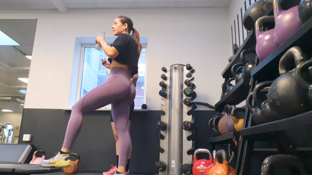 screenshot_Loop.PinkNVGTNGymBubble4K.mp4_1754306727677.thumb.png.eb650b3f7f123ebc5d7a10deff43b609.png