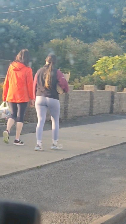 1000021495_frame_10.jpg