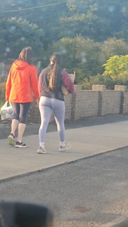 1000021495_frame_11.jpg