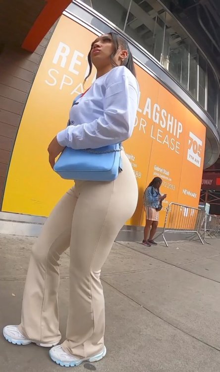 20251008010250.thumb.jpg.0a05c863f8e0a847add7ab8ae3548204.jpg