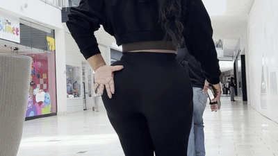 latina_baddie_gf_2.gif